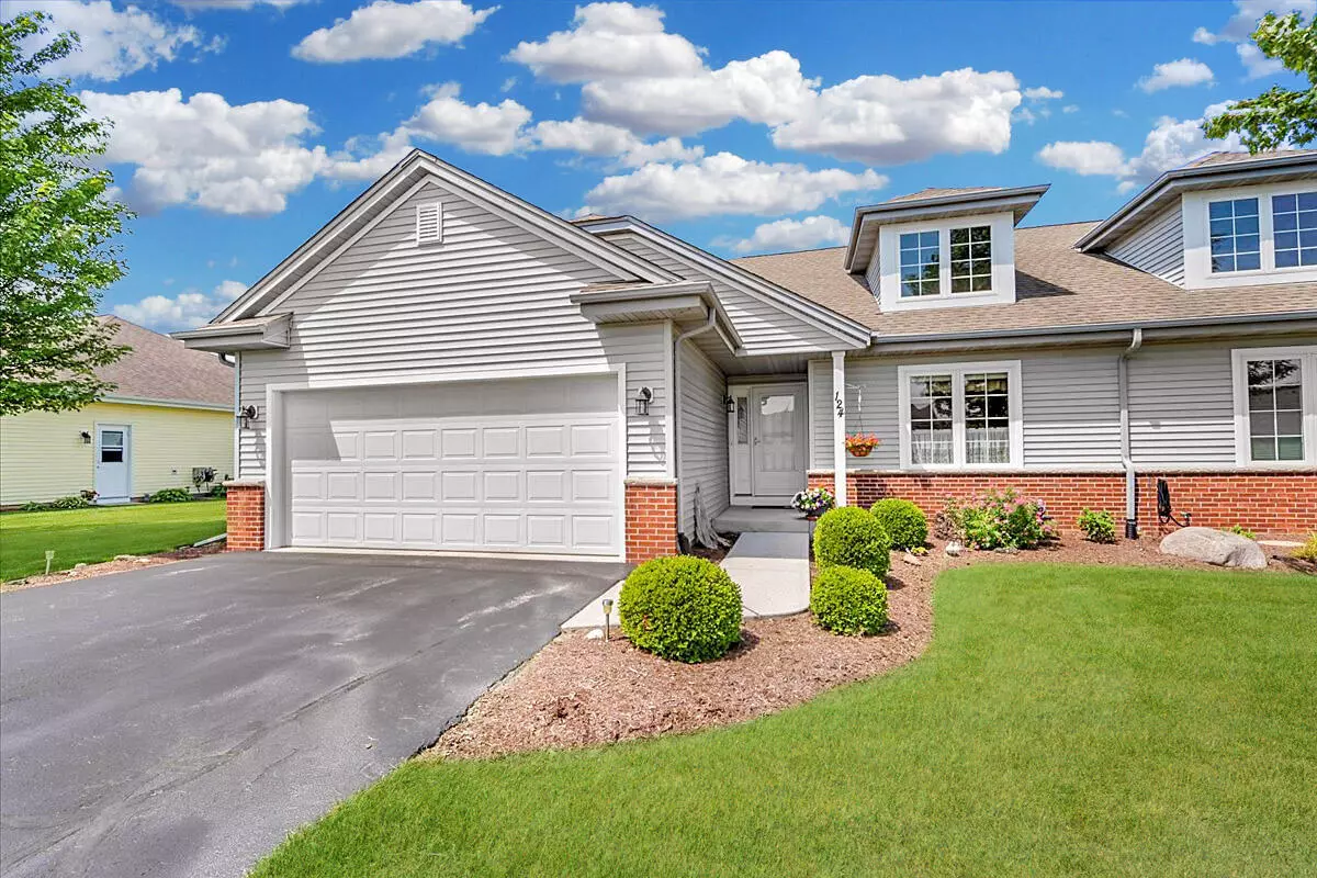 Sheboygan Falls, WI 53085,124 Sarahs Way