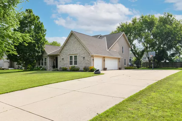W156S7962 Audrey Ct, Muskego, WI 53150