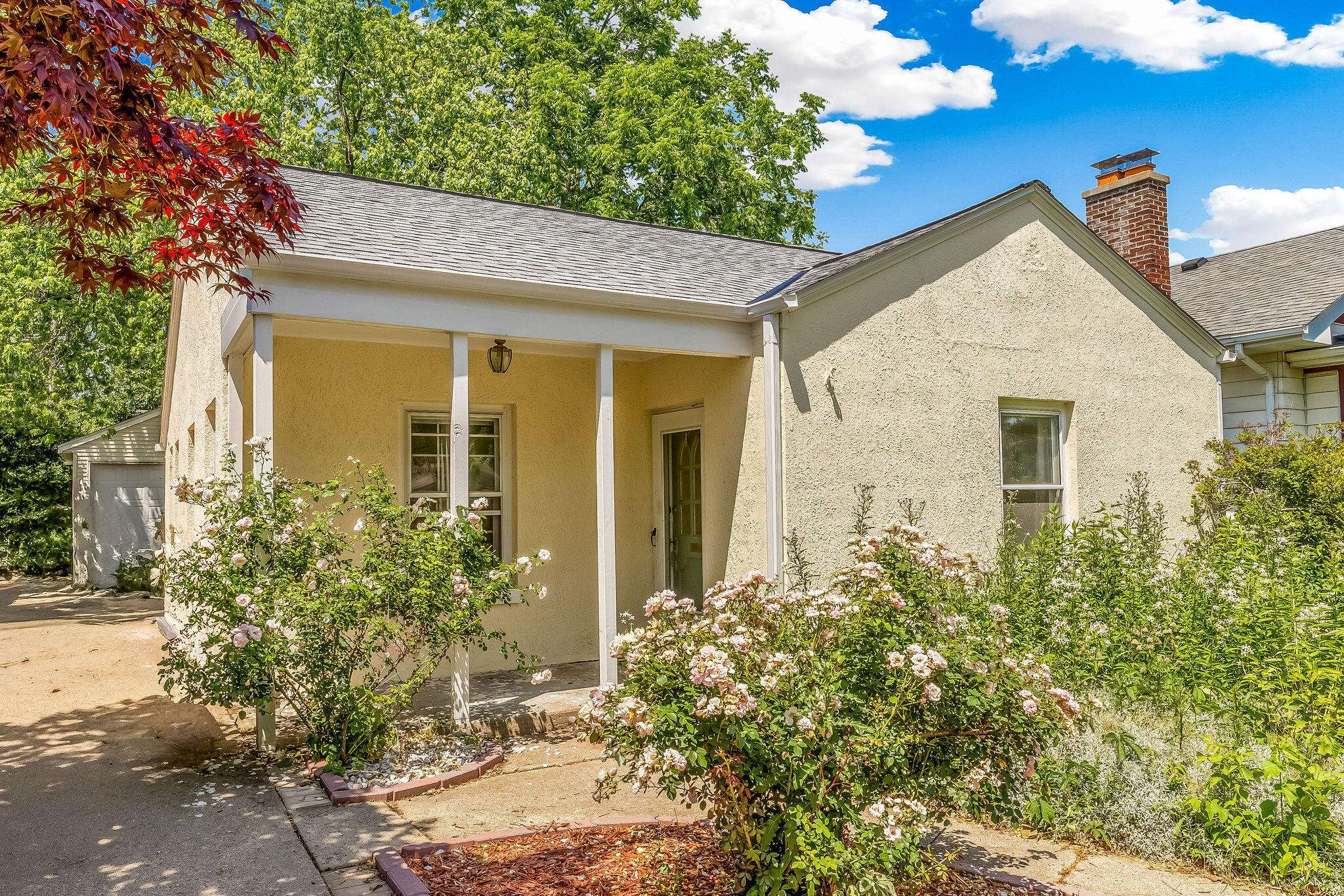 4605 N Sheffield Ave, Shorewood, WI 53211