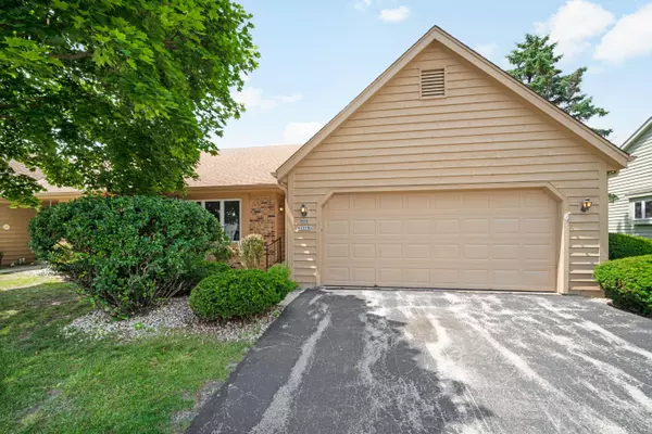 N98W17792 Sherwood Ct, Germantown, WI 53022
