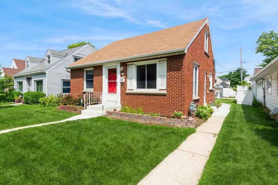 3706 N 58th Blvd, Milwaukee, WI 53216