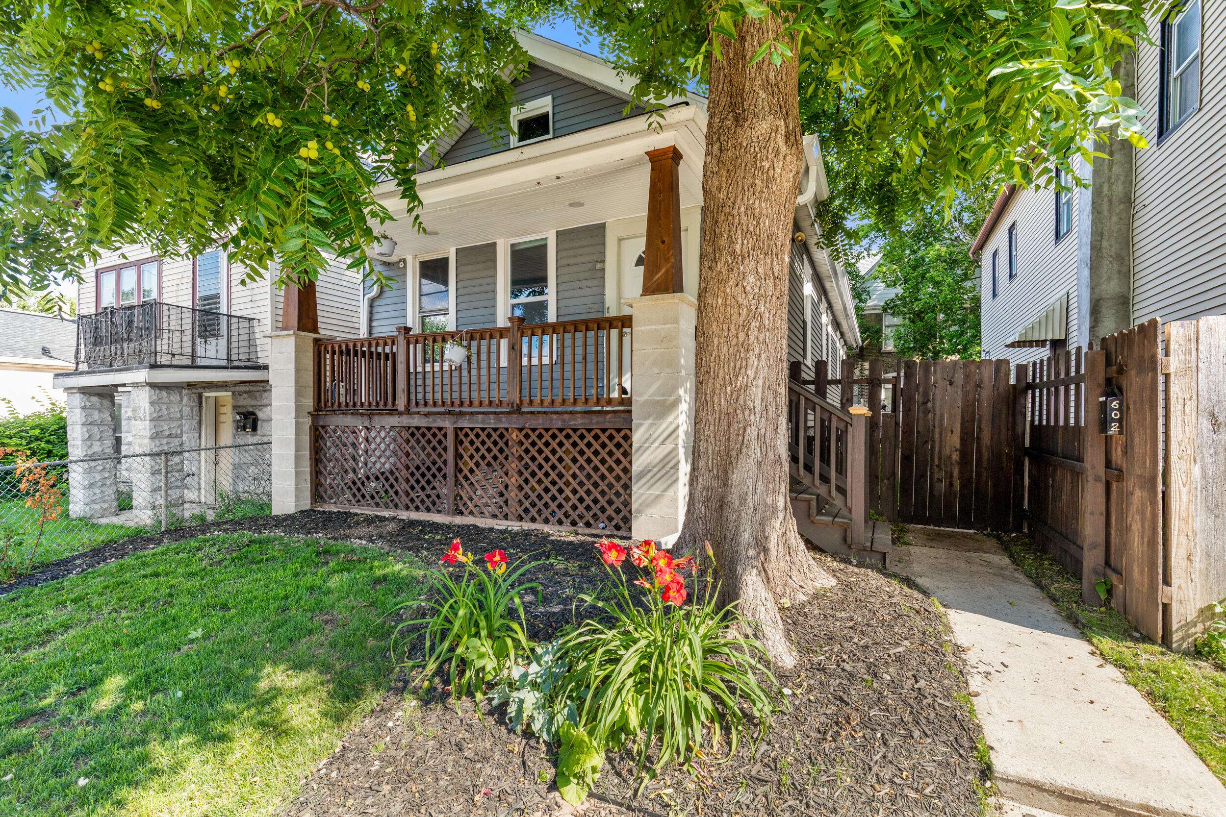 602 W Maple St, Milwaukee, WI 53204
