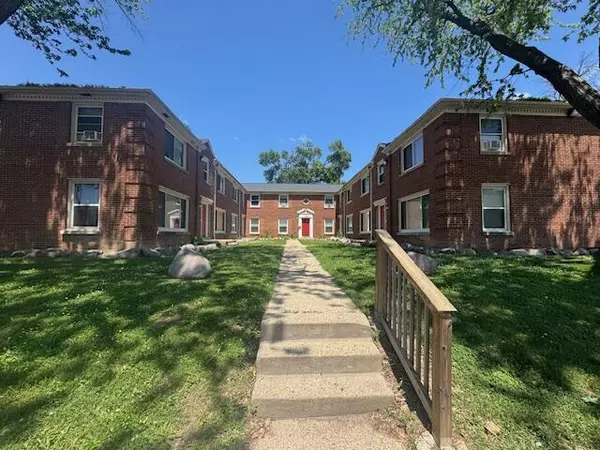7220 W Burleigh St Unit 7216 7218 7222 7224, Milwaukee, WI 53210