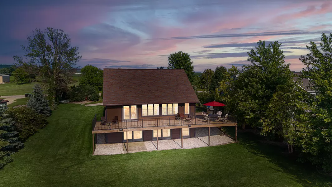 N2853 Driftwood Beach Rd, Brothertown, WI 53014