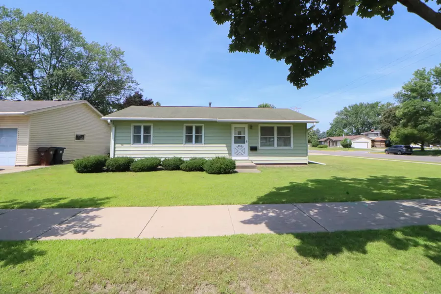 645 11th Ave N, Onalaska, WI 54650