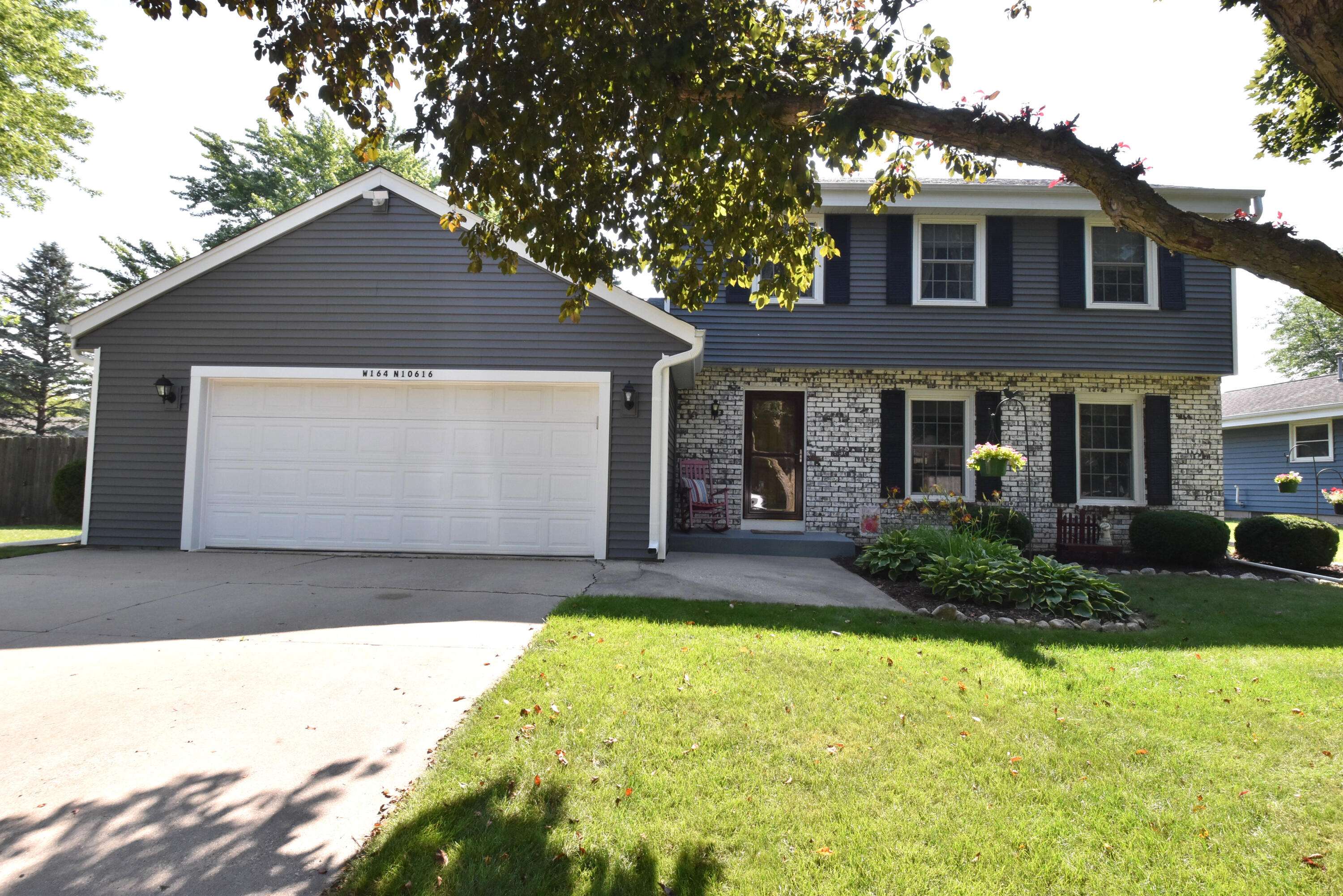 W164N10616 Timberline Ct, Germantown, WI 53022