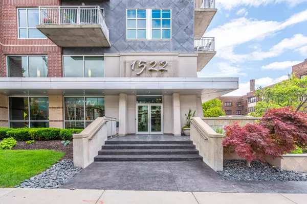 1522 N Prospect Ave Unit 1503, Milwaukee, WI 53202