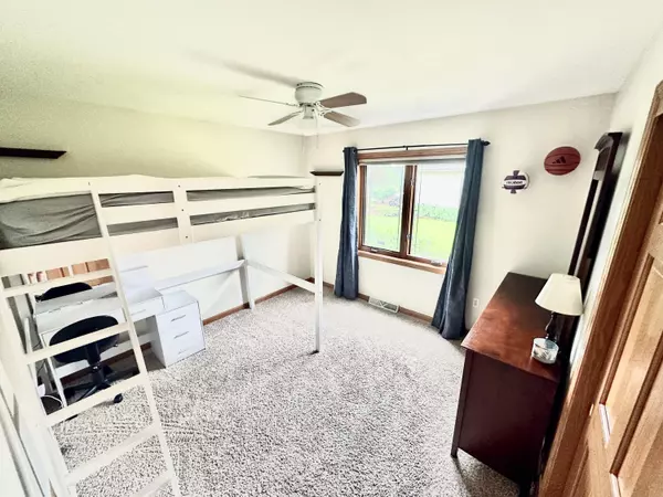 New Berlin, WI 53151,6180 Preston Ln