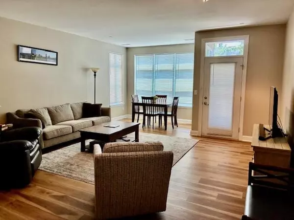 1925 N Water St Unit 208, Milwaukee, WI 53202