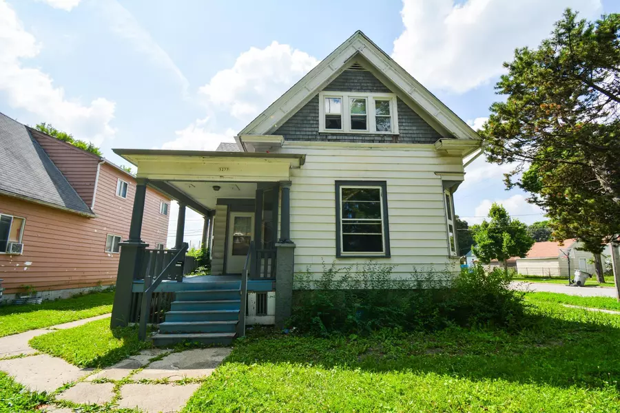 5277 N 38th St, Milwaukee, WI 53209