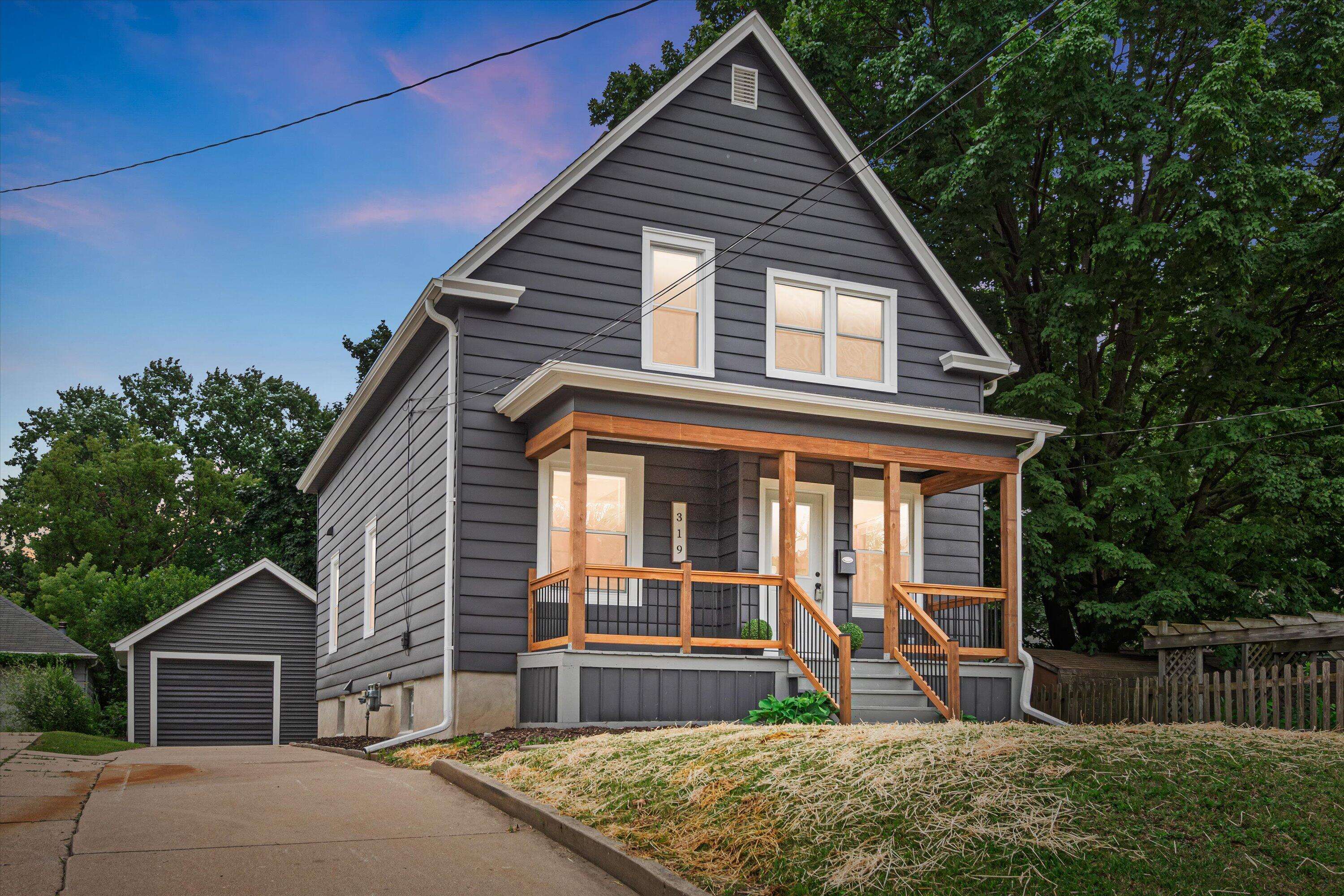 319 E Bolivar Ave, Milwaukee, WI 53207