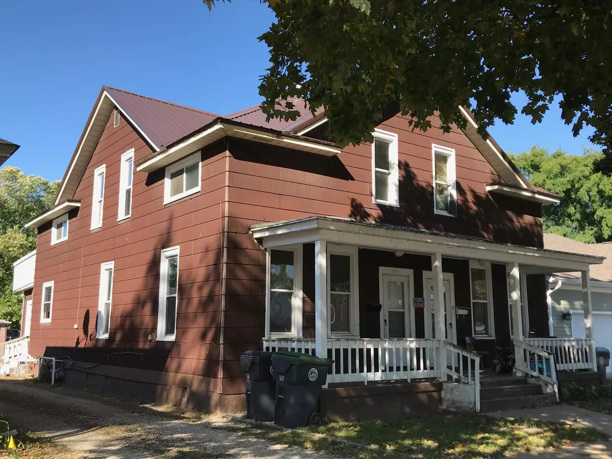 La Crosse, WI 54601,706 6th St S Unit 708