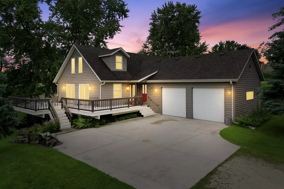 Wayne, WI 53040,8230 County Highway W -