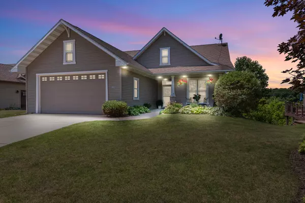 1680 Great Forest Dr, West Bend, WI 53090