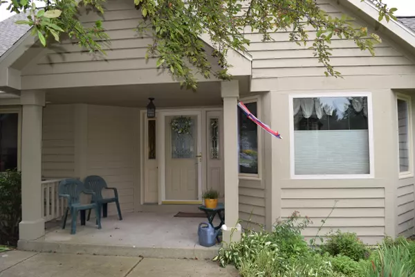 N21W24090 Garden Cir Unit 3E, Pewaukee, WI 53072