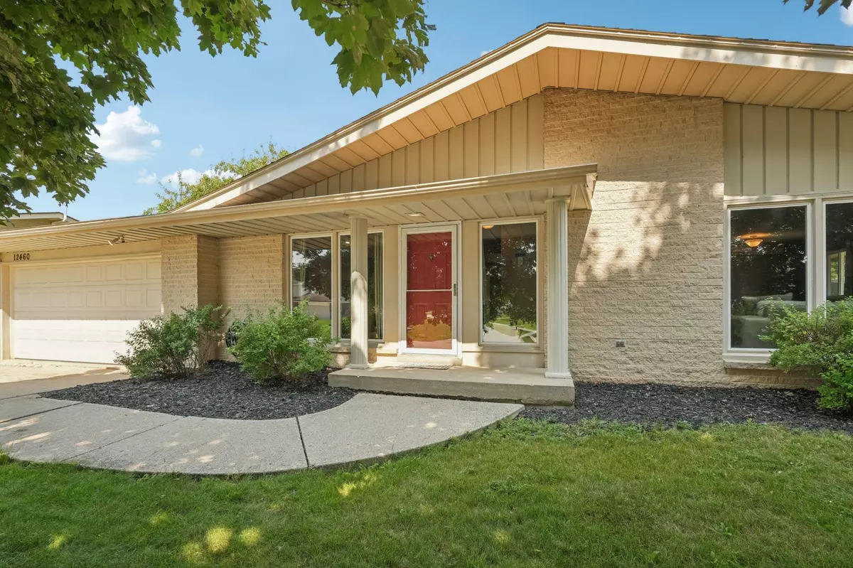 New Berlin, WI 53151,12460 W Crawford Dr