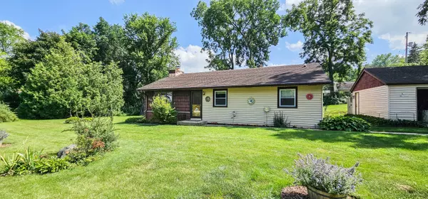 S70W19161 Wentland Dr, Muskego, WI 53150