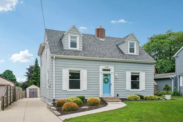 2029 N Green Bay Rd, Mount Pleasant, WI 53405