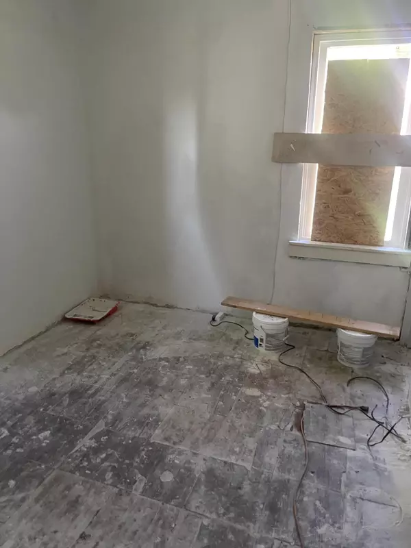 Milwaukee, WI 53206,3252 N 17th St