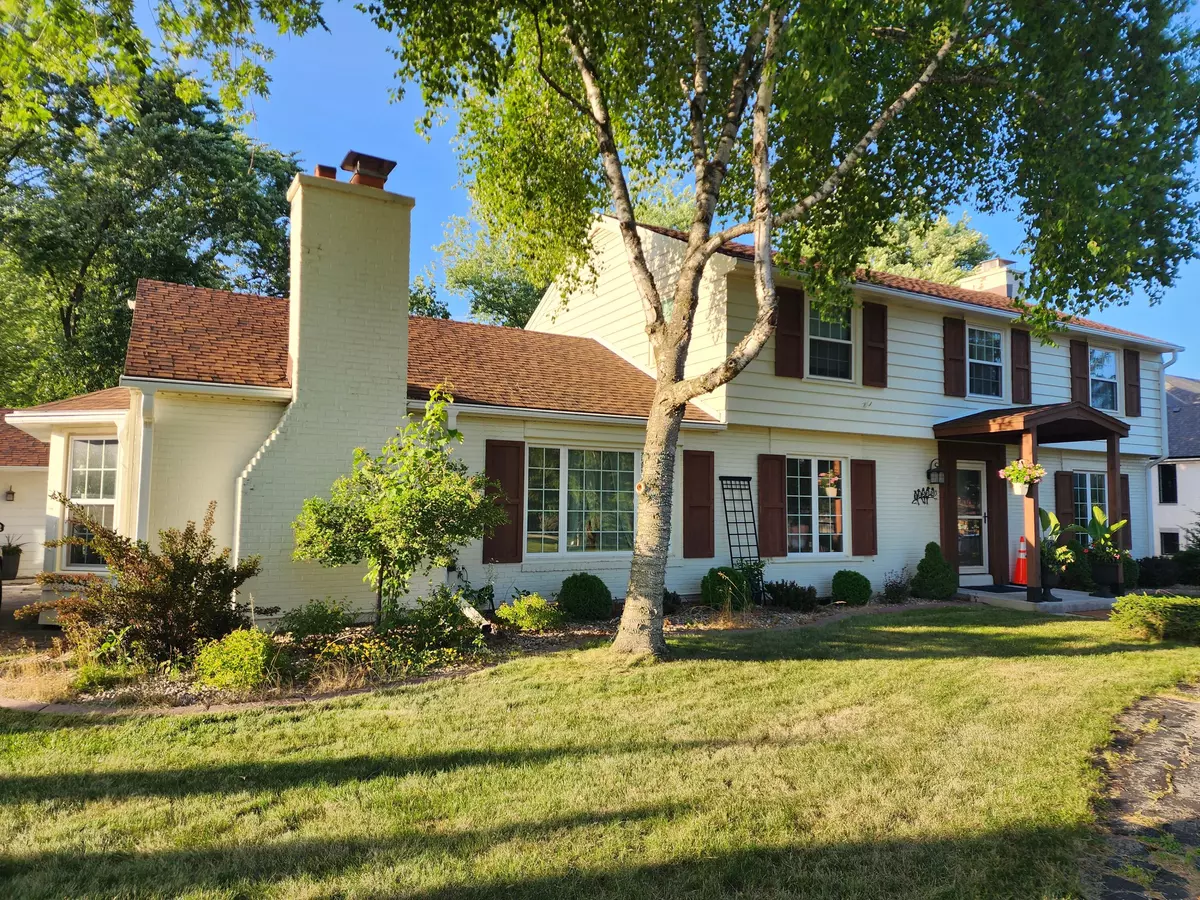 Brookfield, WI 53045,18530 Pleasant St