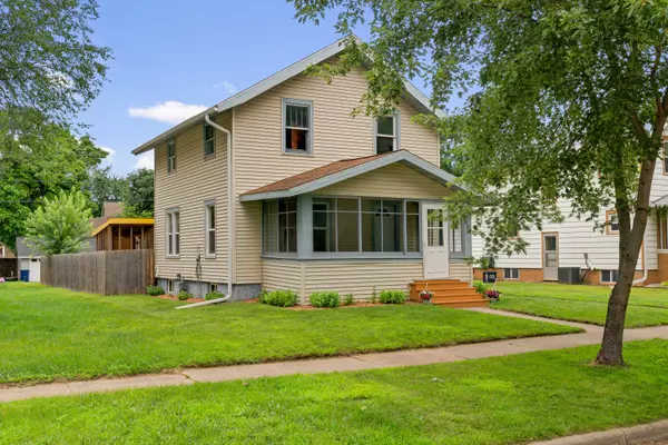 504 S L St, Sparta, WI 54656