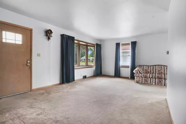 Milwaukee, WI 53225,10413 W Sheridan Ave