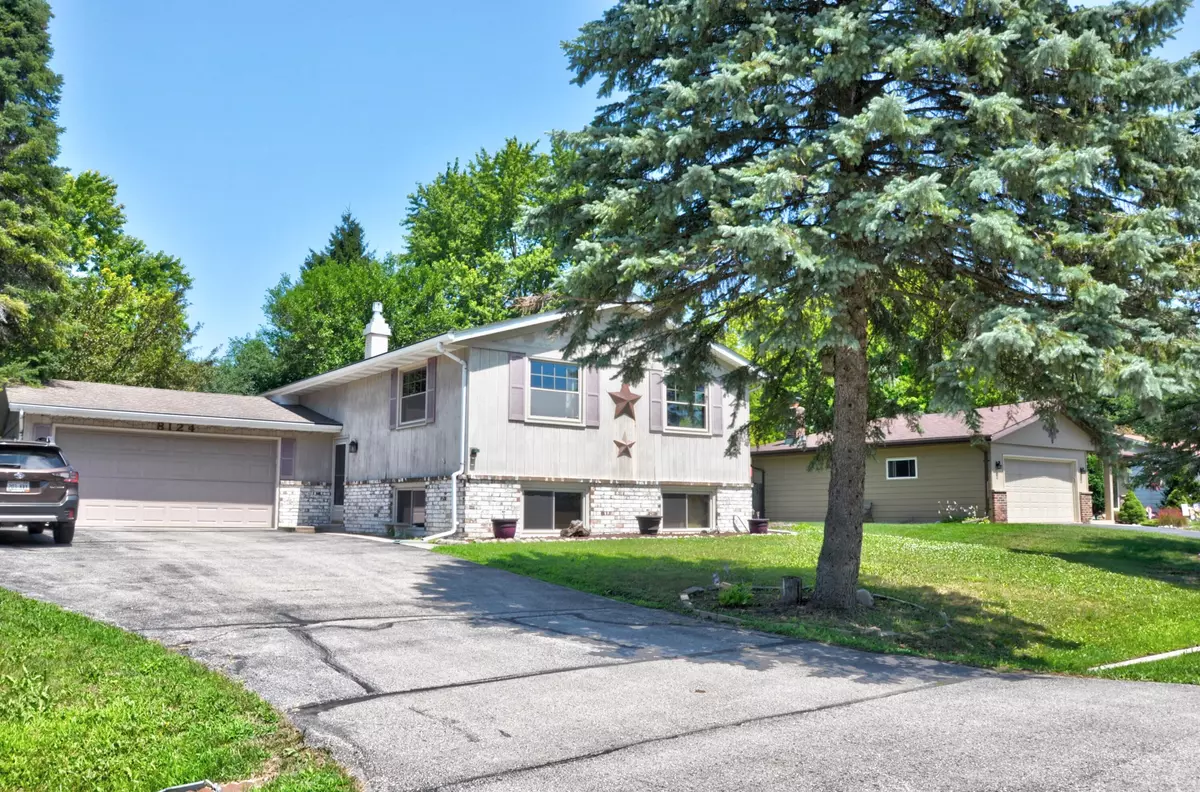 Mount Pleasant, WI 53406,8124 Gina Dr