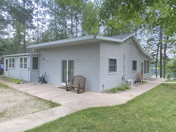 14035 S Half Moon Lake Rd, Brazeau, WI 54161