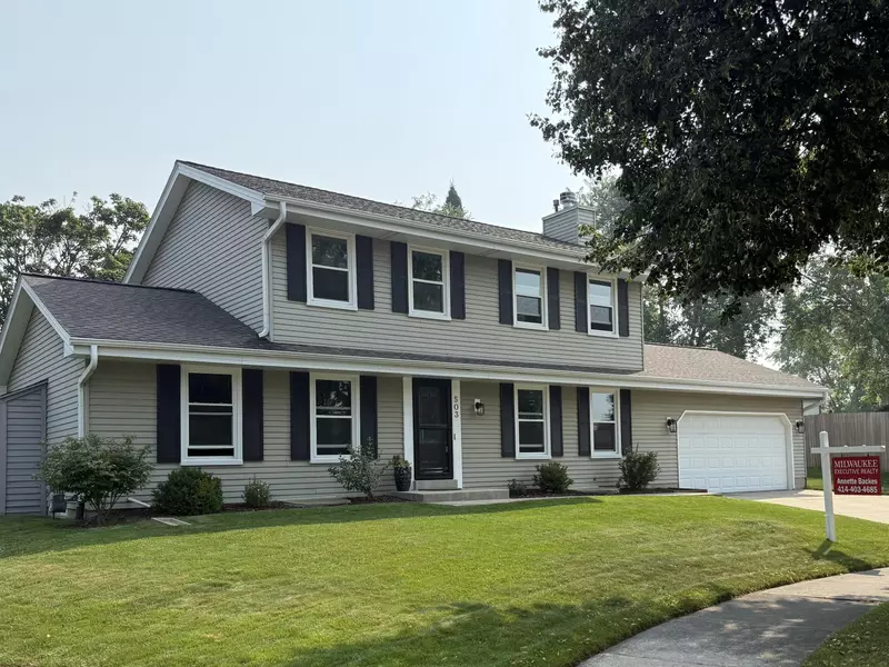 503 Mabel Ct, Waukesha, WI 53188