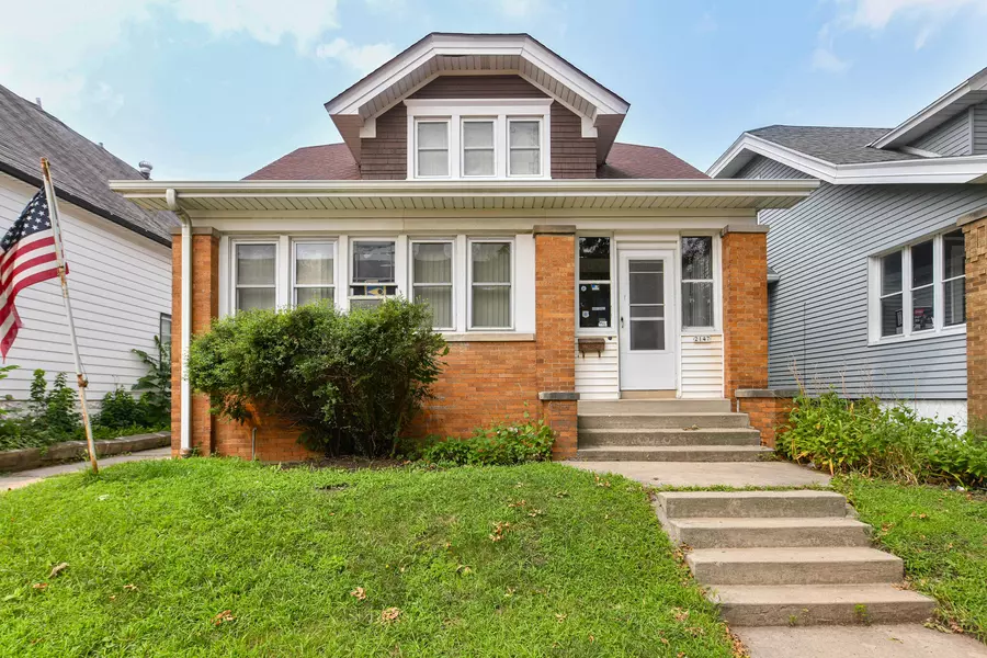 2147 S 30th St, Milwaukee, WI 53215