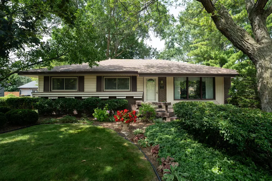 5314 W Terry Ave, Brown Deer, WI 53223