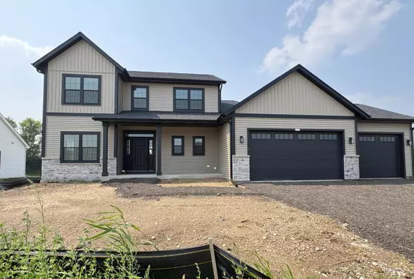 1750 Hammock Ln, Oconomowoc, WI 53066