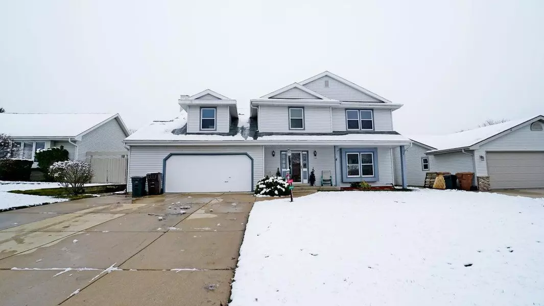 1315 Edgewood Ave, South Milwaukee, WI 53172