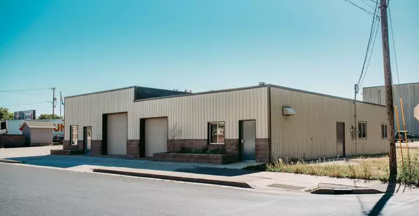 1102 Island St, La Crosse, WI 54603