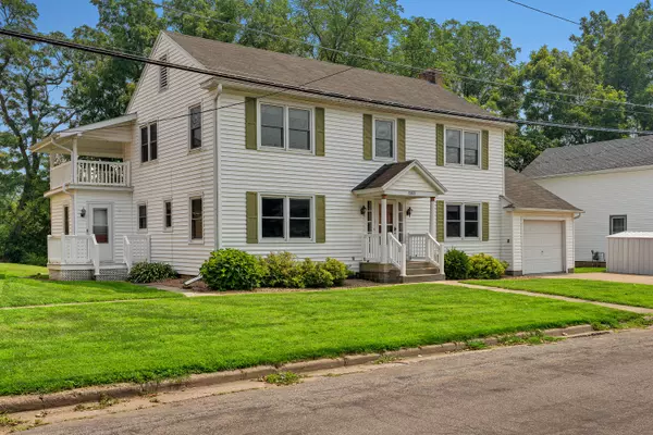 16870 S 5th St, Galesville, WI 54630