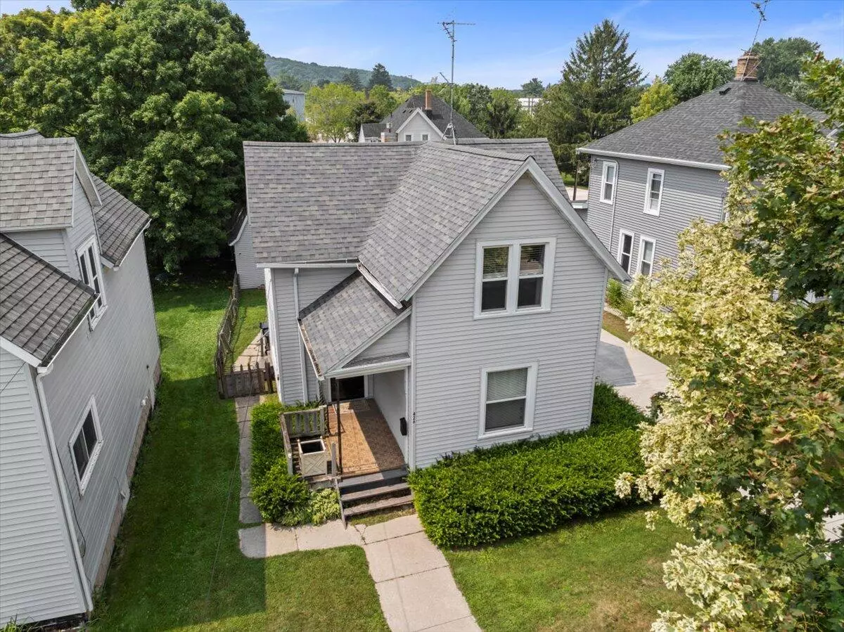 Plymouth, WI 53073,426 Middle St