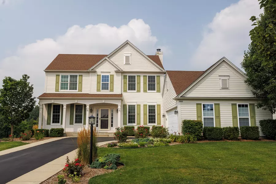 4964 W Forest Hill Ave, Franklin, WI 53132