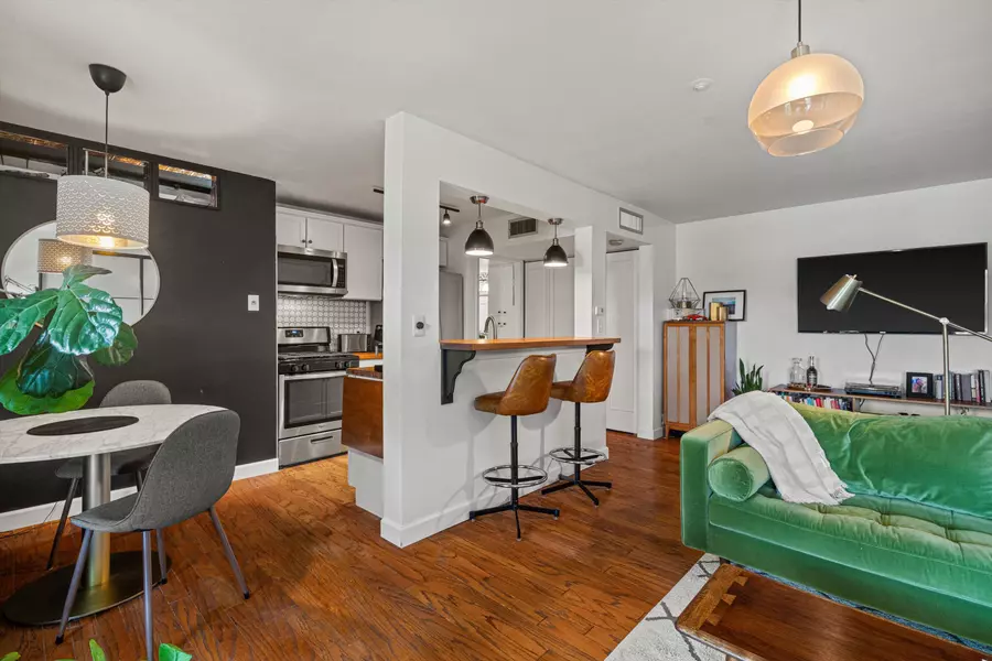 4000 W Rivers Edge Cir Unit 11, Brown Deer, WI 53209