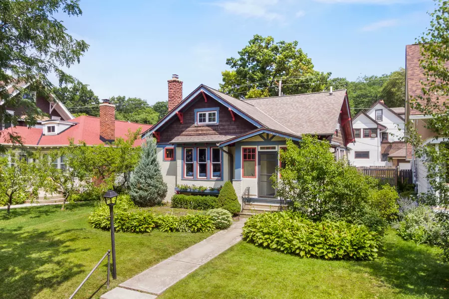 3074 S Wentworth Ave, Milwaukee, WI 53207