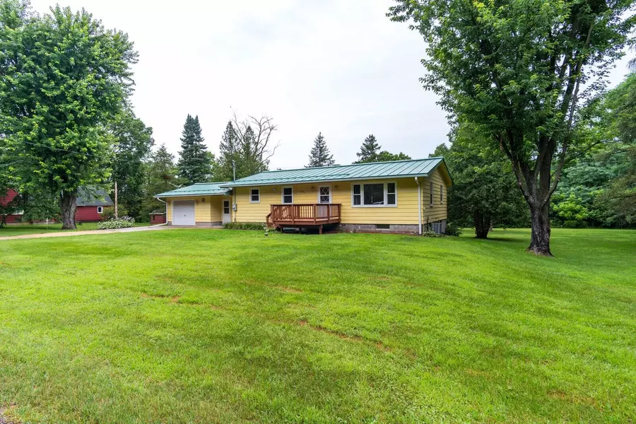 9686 Halo Ave, Sparta, WI 54656