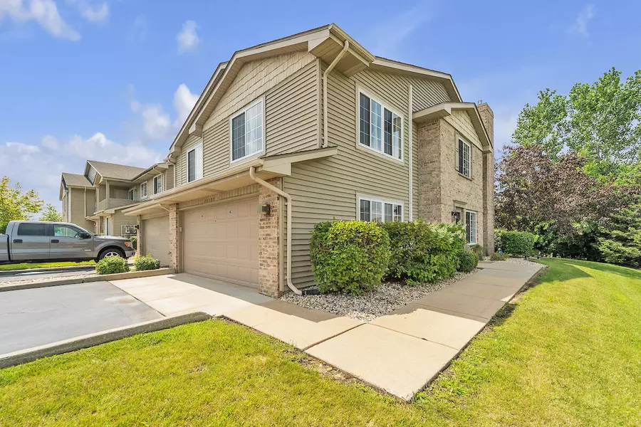 10020 74th St Unit H, Kenosha, WI 53142