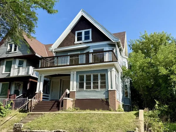 3912 W Cherry St Unit 3914, Milwaukee, WI 53208