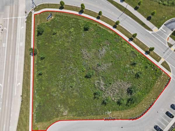 Lt1 Ballpark Dr, Franklin, WI 53132