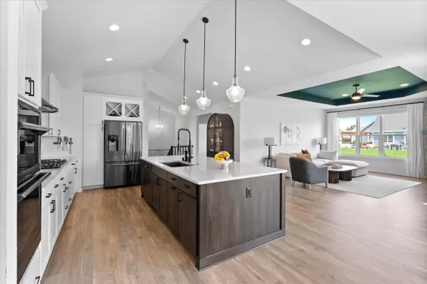 Franklin, WI 53132,10190 S Woodside Ct