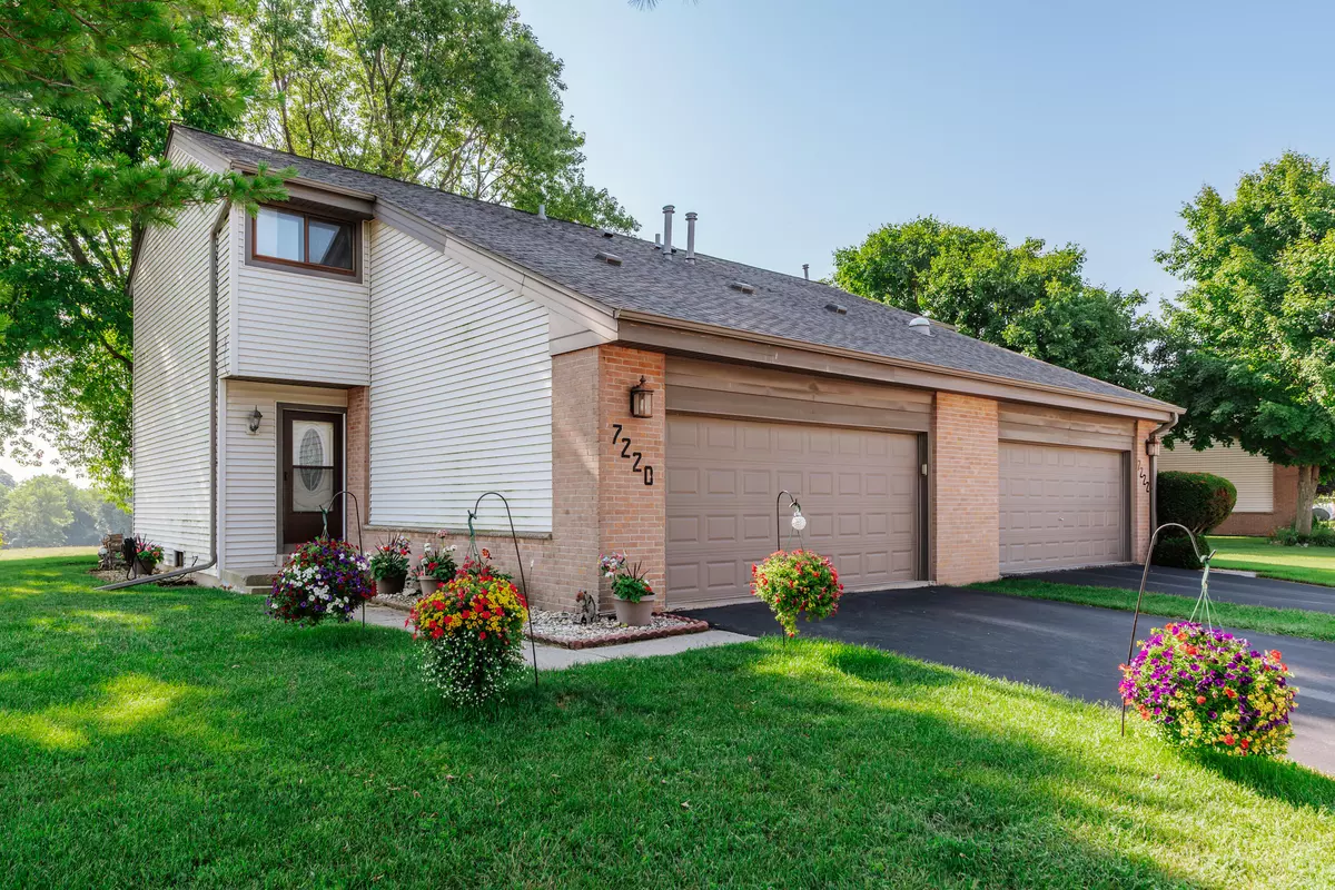 Oak Creek, WI 53154,7220 S Delaine Dr
