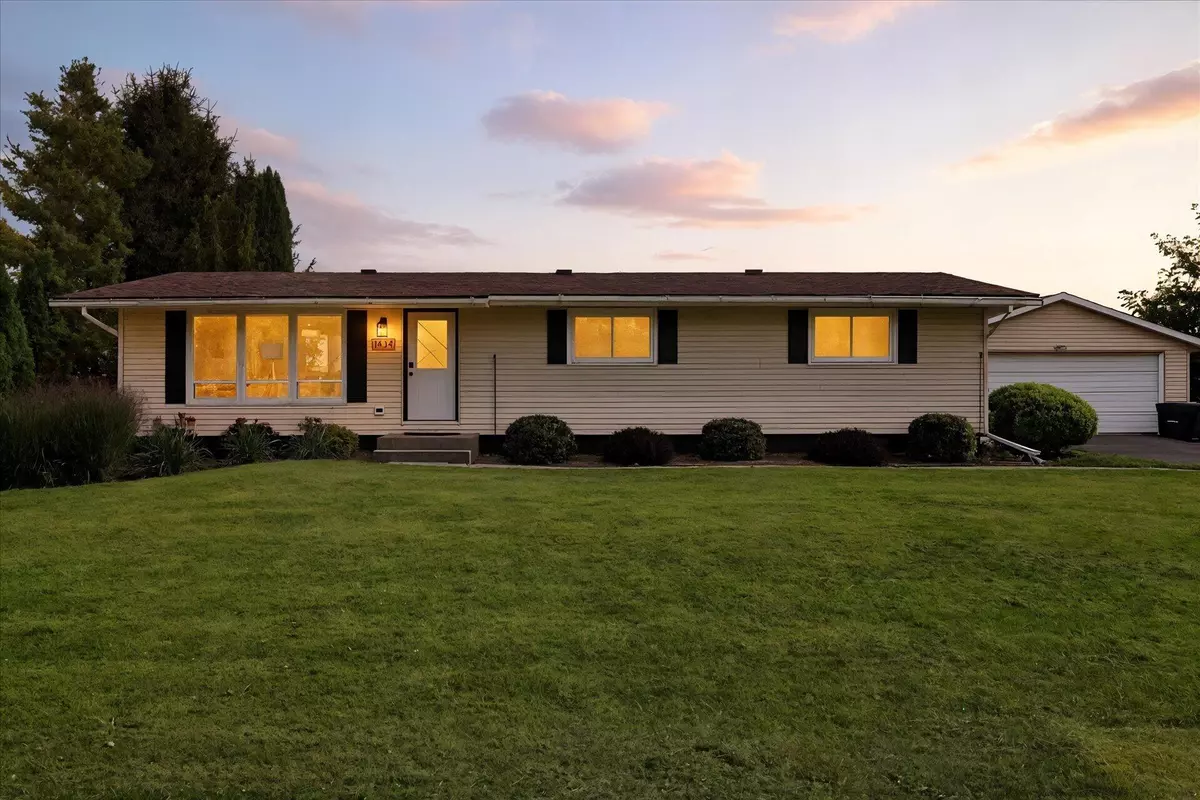 Ixonia, WI 53036,W1434 Cardiff Ln