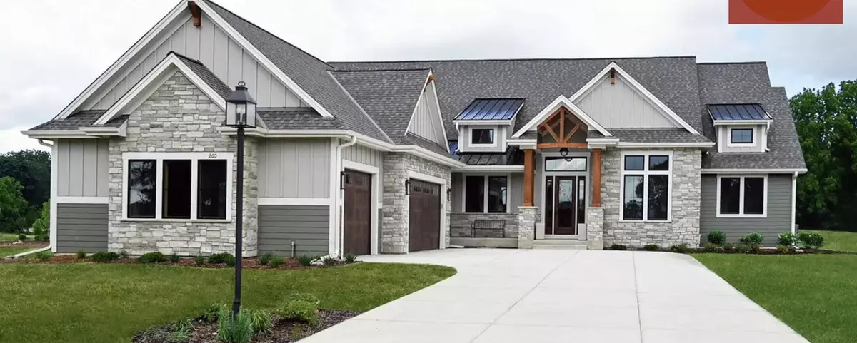 Delafield, WI 53018,260 River Oaks Cir