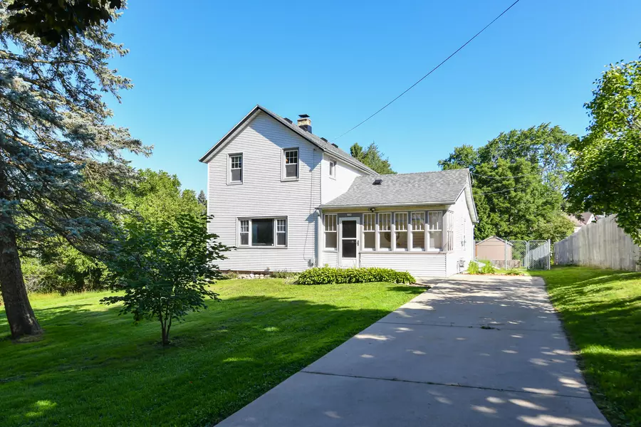 358 Budd St, Hartford, WI 53027