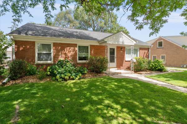 3920 E Elser Ave, Cudahy, WI 53110