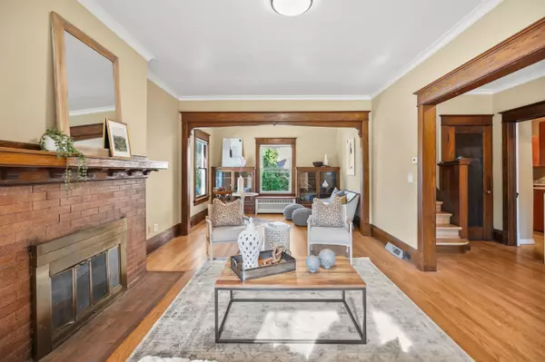 Milwaukee, WI 53211,3003 N Farwell Ave